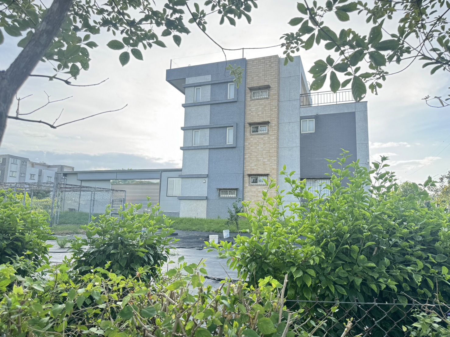 永慶許書豪★近羅東市區清溝夜市免整理美農舍